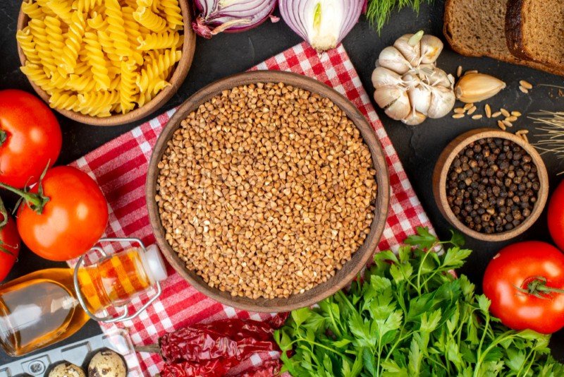 Whole grains supporting Mediterranean Diet for Weight Loss UK