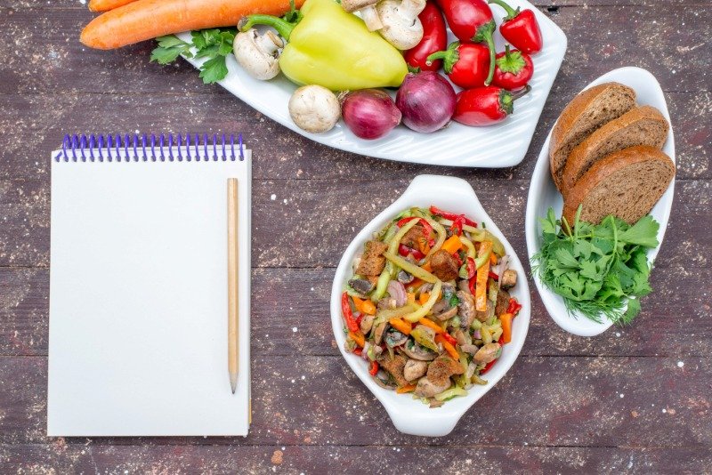 Ozempic Alternative for Weight Loss UK paired with easy UK meal plans for fat loss