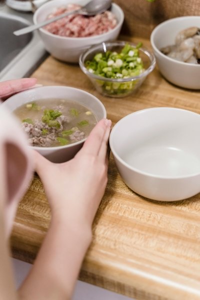 Healthy dinner for weight loss UK – Low-calorie soups for fat loss and fullness