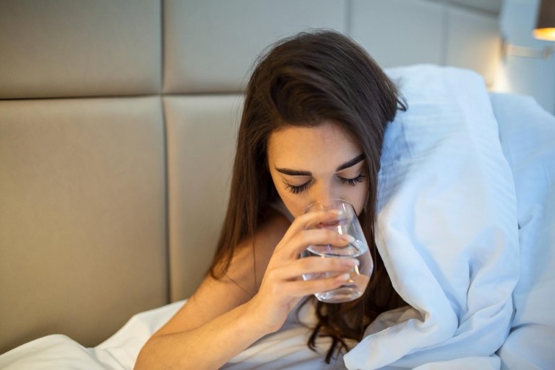 : Sleep Optimization Tips for Weight Loss USA hydration routine
