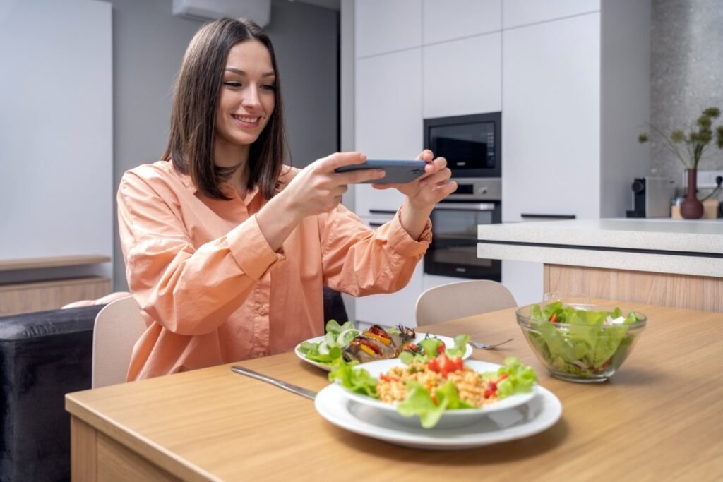 Healthy Nutrition Guide in USA showing balanced whole foods meal