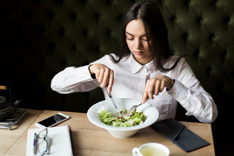 Balanced Diet and Healthy Eating Guide UK healthy lifestyle transformation and motivation