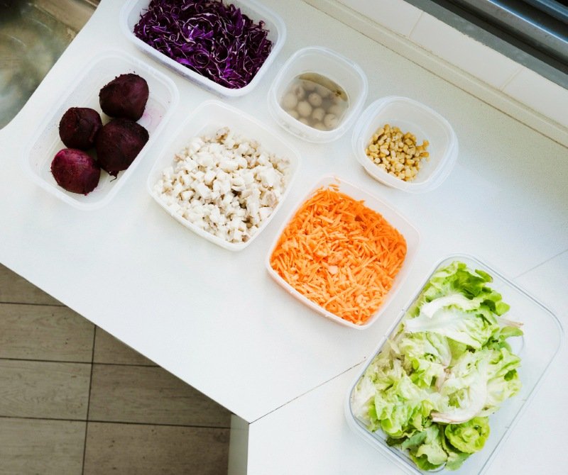 Pre-portioned ingredients from Best Weight Loss Meal Kits in UK supporting structured healthy eating